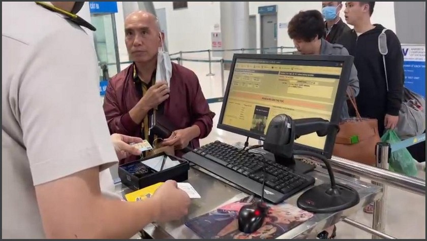 Sử dụng công nghệ để kiểm tra an ninh sân bay