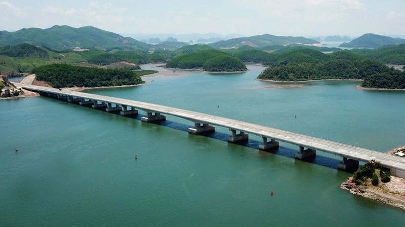 Cầu Cẩm Hải (Quảng Ninh), một trong những cây cầu được Cầu 75 thực hiện, đến nay đã hoàn thành đưa vào sử dụng. (Ảnh minh họa)