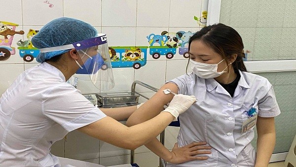 Sức khỏe những người đã tiêm vaccine ở Hải Dương hiện đều ổn định.