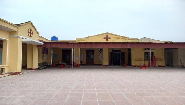 Trạm y tế xã Văn Tố bị người dân phản ánh thu 50 ngàn tiền công test nhanh/người