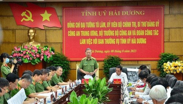 Bộ Trưởng Bộ Công an Tô Lâm phát biểu chỉ đạo tại buổi làm việc với Ban Thường vụ Tỉnh ủy Hải Dương.