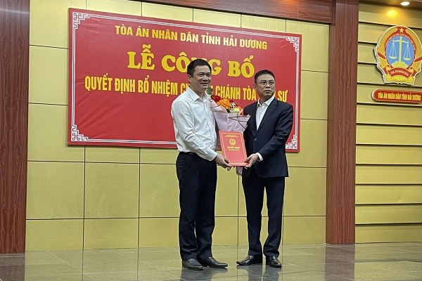 Ngày 05/02/2024, TAND tỉnh Hải Dương đã trao quyết định và phân công nhiệm vụ công tác đối với ông Trần Hữu Hiệu theo quy định.