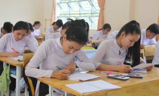 Ninh Thuận đồng ý chủ trương cho học sinh, học viên, sinh viên đi học trở lại