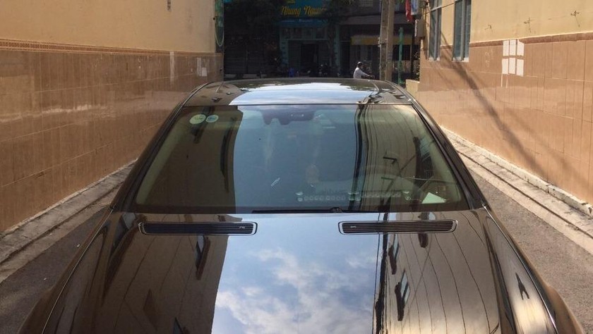 Chiếc xe của anh Nguyễn Văn Việt bị bẻ trộm gương chiếu hậu.