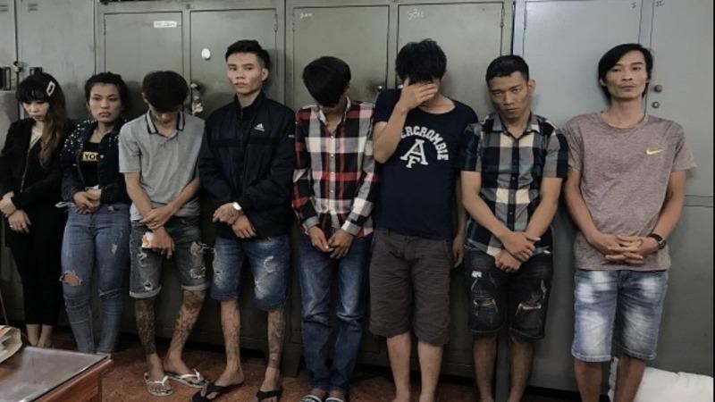 8 đối tượng mua ma túy của Thanh và Hiếu bị bắt giữ.