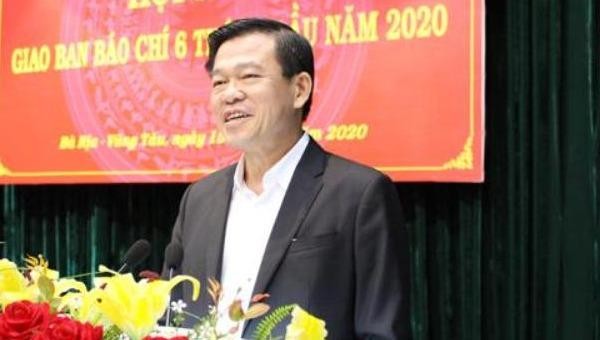 Bí thư Tỉnh ủy Nguyễn Hồng Lĩnh phát biểu chỉ đạo tại hội nghị.
