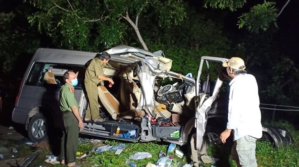 Bình Thuận: Tai nạn đặc biệt nghiêm trọng làm 8 người tử vong