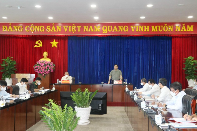 Thủ tướng Chính phủ Phạm Minh Chính cùng Đoàn công tác của Chính phủ đã có buổi làm việc với lãnh đạo tỉnh Bình Dương.