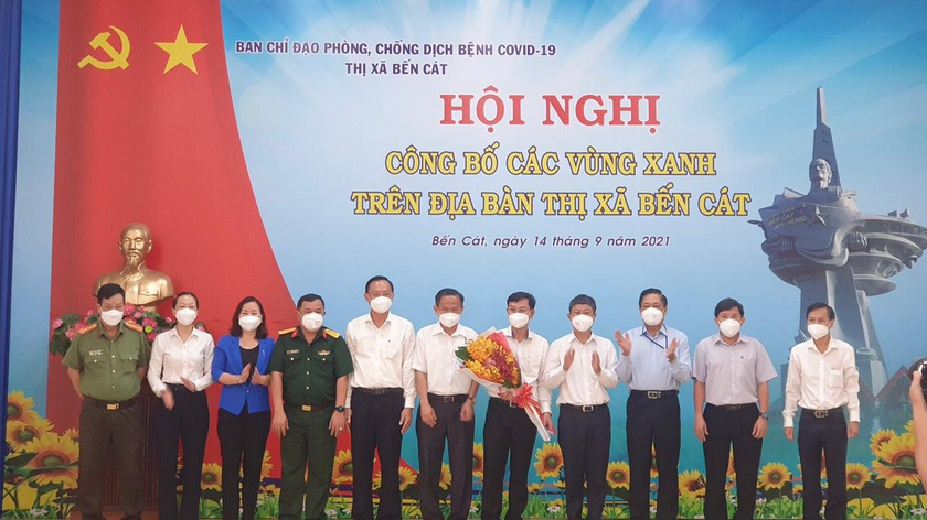 Chủ tịch UBND tỉnh Bình Dương Võ Văn Minh tại buổi công bố “vùng xanh” thị xã Bến Cát.