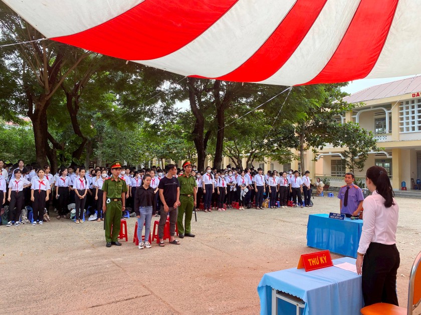 Bình Thuận: hơn 300 học sinh tham gia phiên tòa giả định