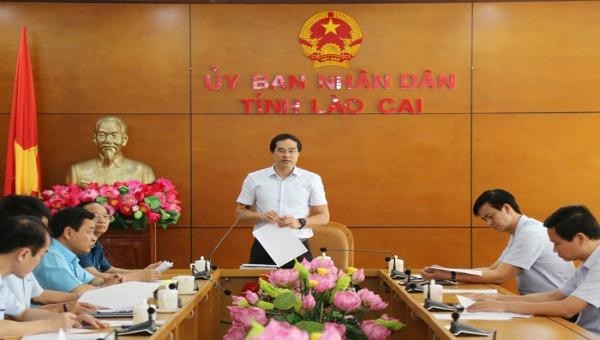 Ông Trịnh Xuân Trường – Phó Chủ tịch UBND tỉnh phát biểu chỉ đạo tại cuộc họp. Ảnh: Linh Vũ 