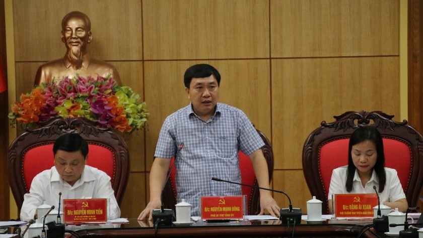 Ông Nguyễn Mạnh Dũng - Phó Bí thư tỉnh ủy phát biểu tại họp báo.