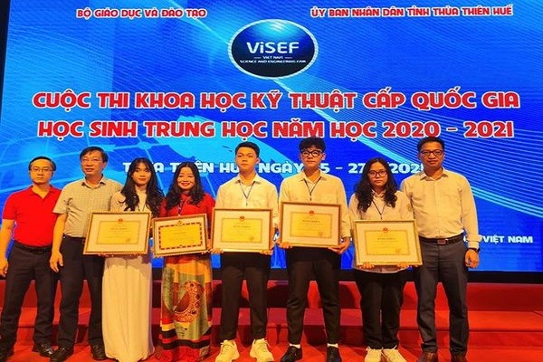 Học sinh Lào Cai đạt giải nhất Cuộc thi Khoa học kỹ thuật cấp quốc gia