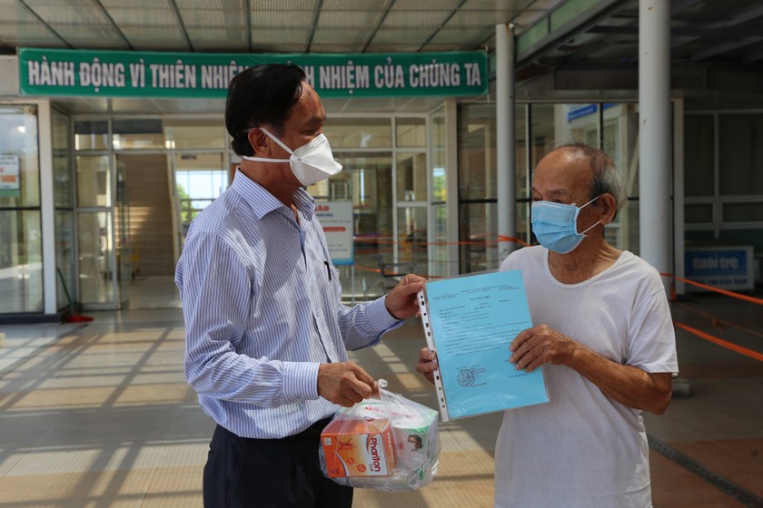 Quảng Nam: 4 bệnh nhân mắc Covid-19 được xuất viện