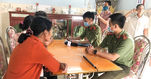 Công an huyện Bình Sơn (Quảng Ngãi) đang điều tra xác minh tại nhà bà Bùi Thị Hiền ở xã Bình Long