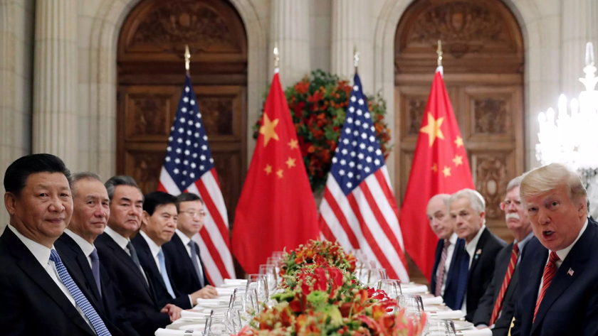 Lãnh đạo Trung Quốc và Mỹ gặp nhau tại hội nghị G20 (Ảnh: Quartz)