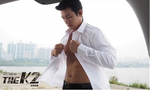 'Ngất' với màn khoe body của ji Chang Wook trong drama “The K2“
