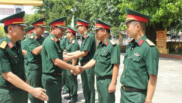 Bộ chỉ huy quân sự tỉnh Thừa Thiên Huế đến kiểm tra Ban CHQS thị xã Hương Trà