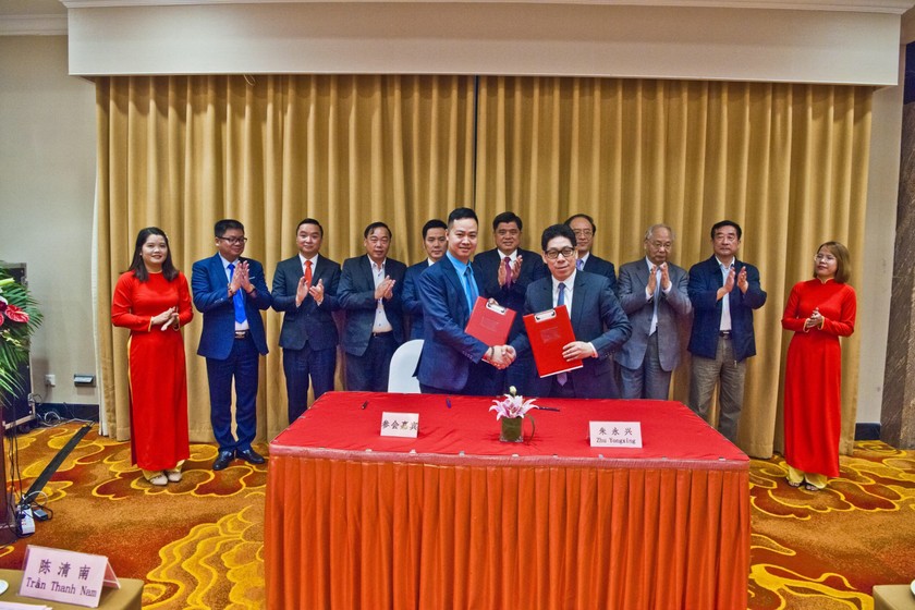 Công ty Macca Nutrition Việt Nam kí kết hợp tác thương mại với Tập đoàn Hoa Thần Long Đức (Trung Quốc)