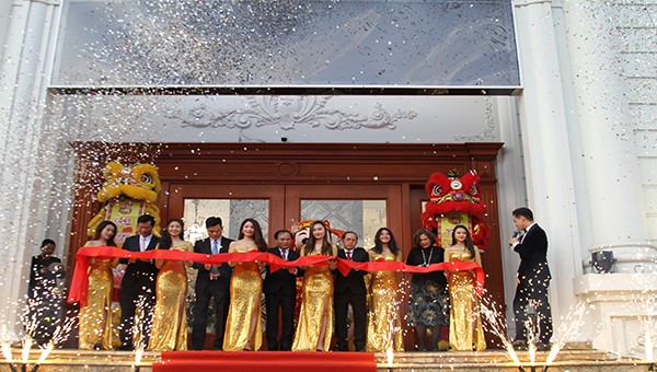 Kết Hiền Trading khai trương showroom nội thất cao cấp nhân dịp kỷ niệm 120 năm đô thị Vĩnh Yên