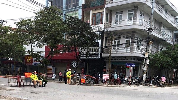 Diễn tập phong tỏa tuyến phố ở Bắc Giang