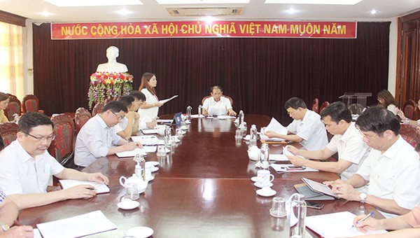 Ông Lý Thái Hải, Phó Bí thư Tỉnh ủy, Chủ tịch UBND tỉnh Bắc Kạn đã chủ trì cuộc họp.