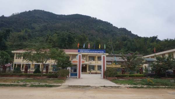 Trường THCS thị trấn Nguyên Bình, tỉnh Cao Bằng được đầu tư xây dựng từ nguồn vốn Chương trình 135