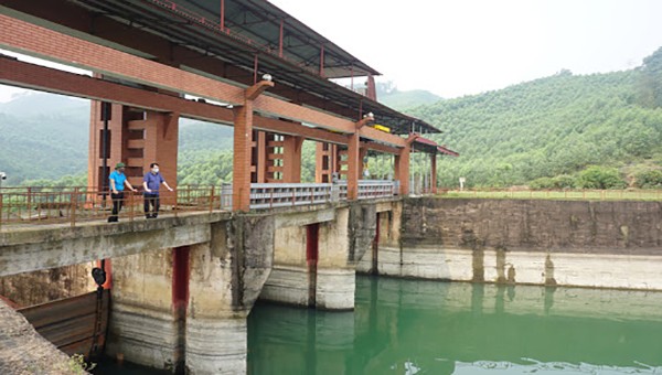 Công trình thủy điện Núi Cốc tại tỉnh Thái Nguyên trung bình mỗi ngày sản xuất 30.000kW.h điện