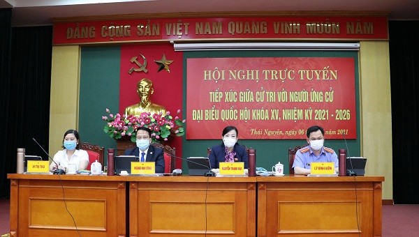 Điểm cầu tại Tỉnh ủy trong Hội nghị trực tuyến tiếp xúc cử tri đối với những người ứng cử ĐBQH khóa XV, nhiệm kỳ 2021-2026 của Thái Nguyên.