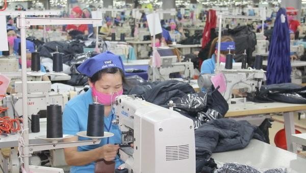 Giá trị sản xuất công nghiệp của tỉnh Thái Nguyên tăng 8,65% so với cùng kỳ và đạt trên 43% kế hoạch năm.