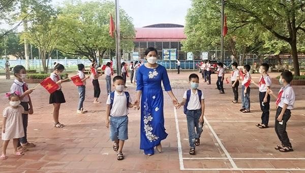 TP Bắc Giang tạm dừng lễ tựu trường năm nay để chống dịch. Ảnh minh hoạ 