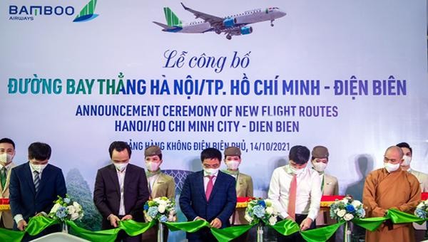 Lễ cắt băng khánh thành đường bay Hà Nội – Điện Biên