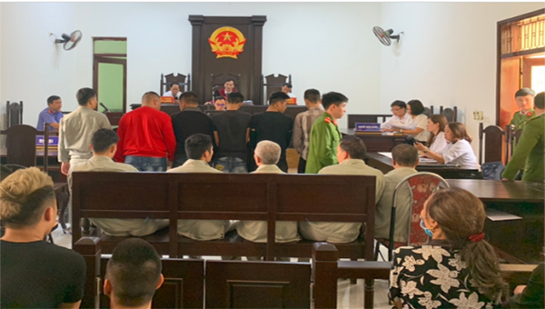 Phiên tòa có Trợ giúp viên pháp lý tỉnh Phú Thọ tham gia bào chữa cho các đối tượng 