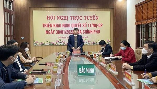Phó Chủ tịch UBND tỉnh Bắc Ninh Ngô Tân Phượng phát biểu tại hội nghị trực tuyến toàn quốc triển khai Nghị quyết số 11