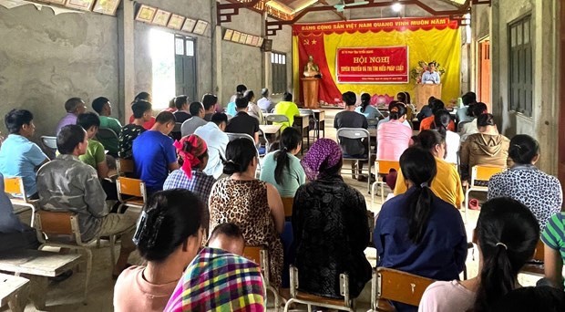 Hội nghị tuyên truyền và phổ biến pháp luật cho người dân xã Khau Tinh, huyện Na Hang (Ảnh: Lê Hanh) 