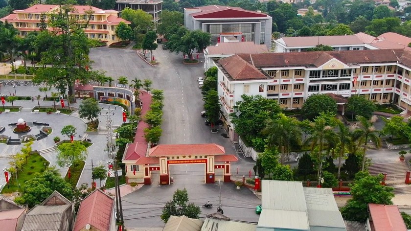 Trung tâm hành chính huyện Thanh Ba.