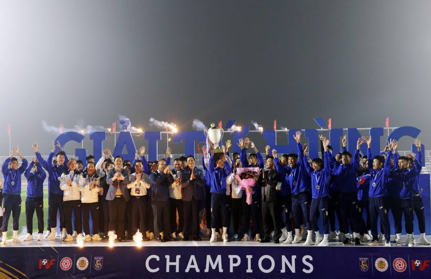 Bắc Ninh FC lên ngôi vương giải Tứ Hùng chào Xuân 2024