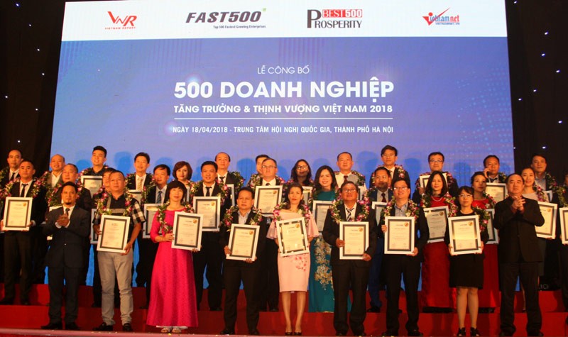 Các DN được trao giải Doanh nghiệp tăng trưởng và thịnh vượng Việt Năm 2018