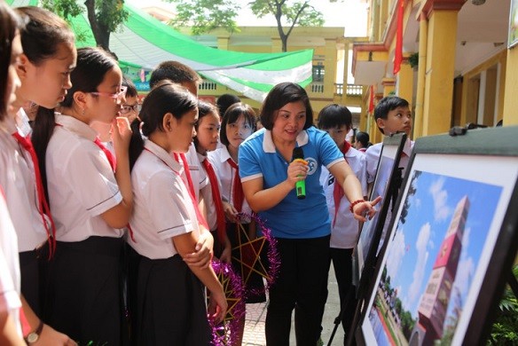 1000 thông điệp yêu thương của học sinh Thủ đô ngày khai trường hướng về Trường Sa