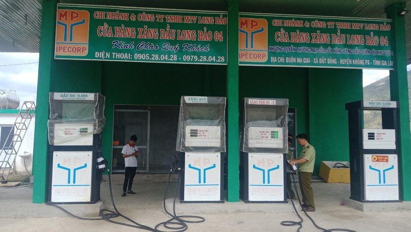 Cửa hàng xăng dầu bán giá cao hơn so với giá quy định tại Gia Lai bị xử phạt. Ảnh: Hà Xuân Quang