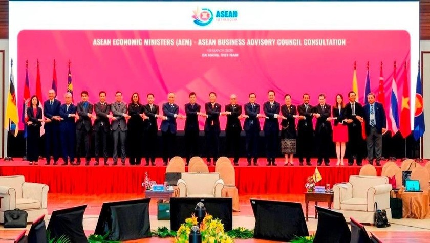 Hội nghị Bộ trưởng Kinh tế ASEAN hẹp lần thứ 26 ngày 10/3/2020 tại Đà Nẵng, Việt Nam.