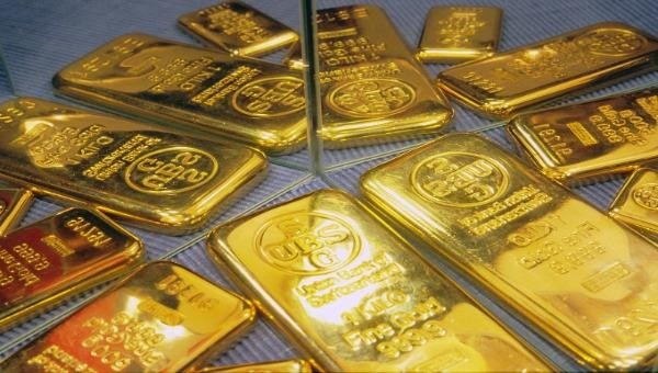 Mở đầu phiên giao dịch sáng nay, cùng với chiều tăng giá vàng thế giới, giá vàng trong nước tăng trên mốc 49 triệu đồng/lượng. 