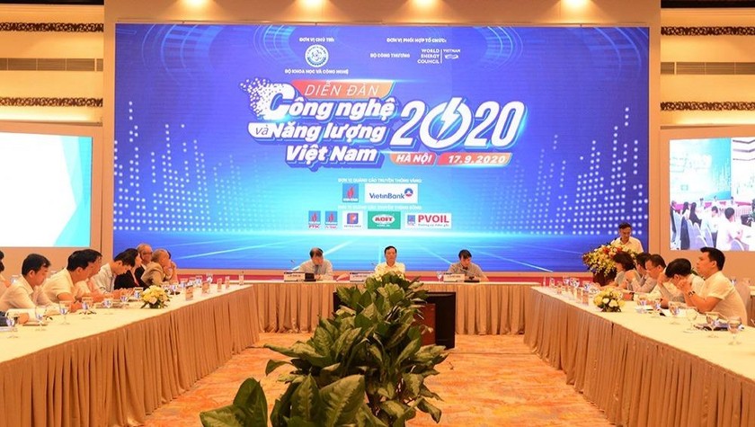 Toàn cảnh diễn đàn Công nghệ và Năng lượng Việt Nam 2020.