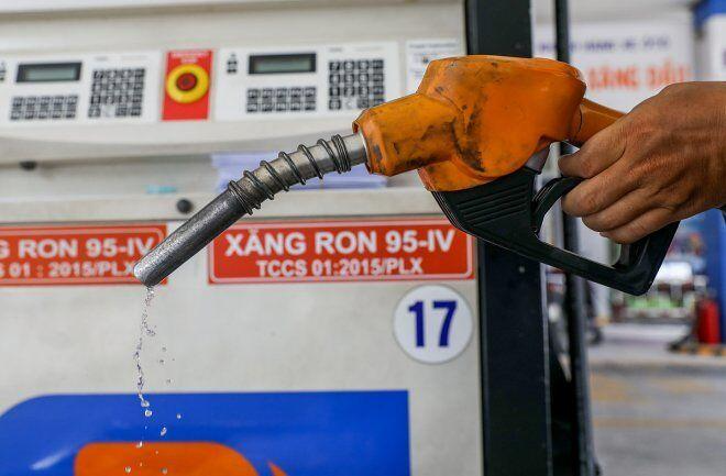 Giá xăng, dầu tăng từ 15h chiều nay.