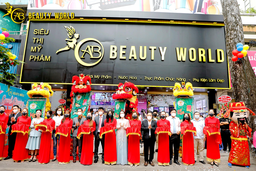 Chuỗi siêu thị mỹ phẩm AB Beauty World tiếp tục khai trương chi nhánh tại TP HCM.