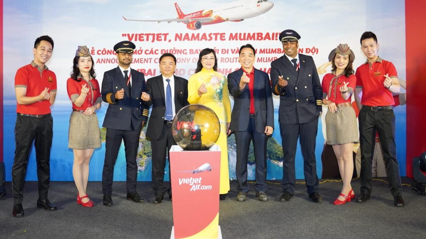 Vietjet công bố và khai trương thêm 4 đường bay kết nối các điểm đến hàng đầu của hai nước Việt Nam và Ấn Độ, bao gồm TP Hồ Chí Minh/Hà Nội - Mumbai và Phú Quốc - New Delhi/Mumbai. 