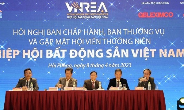 Hiệp hội Bất động sản Việt Nam (VNREA) đã tổ chức “Hội nghị Ban Chấp hành, Ban Thường vụ và Gặp mặt Hội viên thường niên năm 2023”, chiều ngày 8/4, tại Hải Phòng.