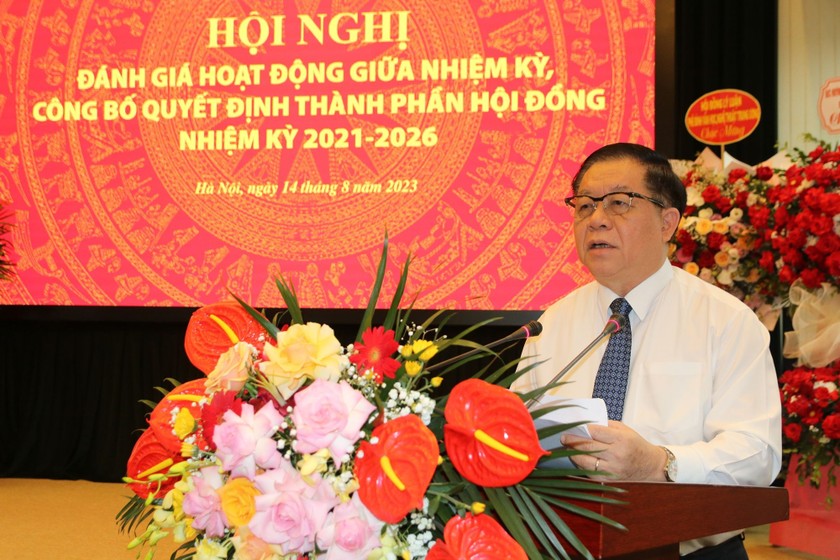 Trưởng Ban Tuyên giáo Trung ương Nguyễn Trọng Nghĩa phát biểu chỉ đạo tại hội nghị. (Ảnh Tạp chí tuyên giáo).