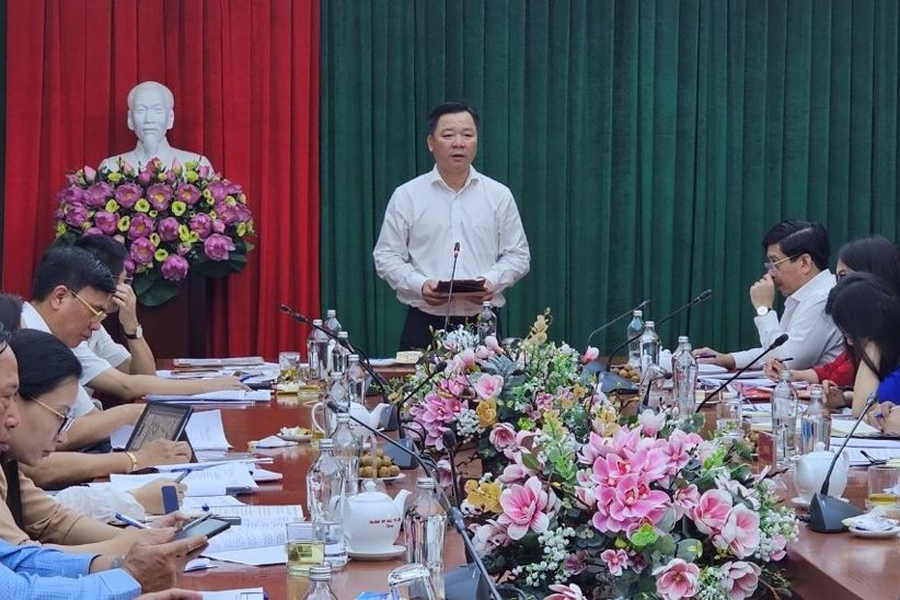 Ông Nguyễn Sỹ Trường - Phó Chủ tịch Thường trực Ủy ban MTTQ Việt Nam Thành phố, Phó Trưởng Ban chỉ đạo Cuộc vận động Thành phố phát biểu tại buổi làm việc.