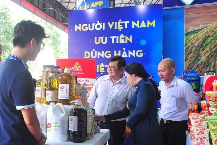 TP HCM tổ chức nhiều chương trình, hội nghị nhằm kết nối giao thương, giới thiệu hàng Việt tới người tiêu dùng. 